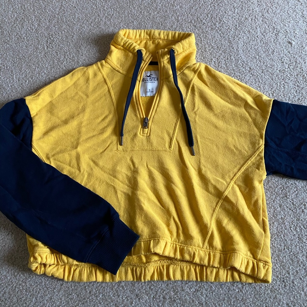 Vintage cropped sweatshirt